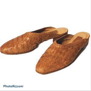 american eagle woven mule